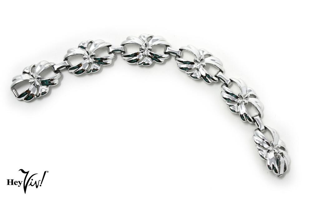 Vintage Floral Link Bracelet Openwork Flowers Silver Tone 7.5" Retro - Hey Viv